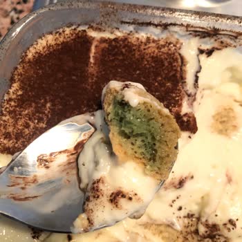 Migros’tan Aldığım Kedi Dili Bisküvisi Yeşile Dönüştü, Mide Bulantısı Yaşadım