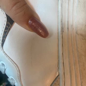 Ayakkabım Üç Ayda Çatlamaya Başladı: Beymen'in Kalite Sorunu