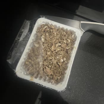 Şampiyon Kokoreç'te Kıl Bulunması: Hijyen Şikayeti Ve İade