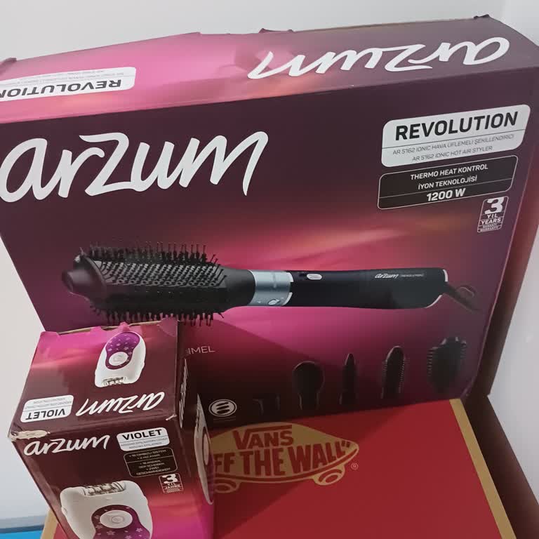 Arzum Saç Şekillendirici Aşırı Isınarak Saçımı Yaktı Ve Servis Yardımcı Olmadı