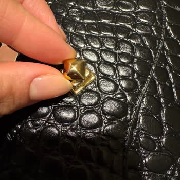 Manc Zouzou Çantada Çizik Ve Deri Soyulması, İletişime Cevap Gelmedi