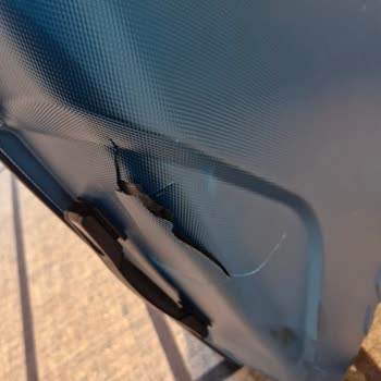 Sunexpress'te Kırılan Valiz İçin 2,5 Aylık Çözüm Eksikliği Ve Tazminat Talebi