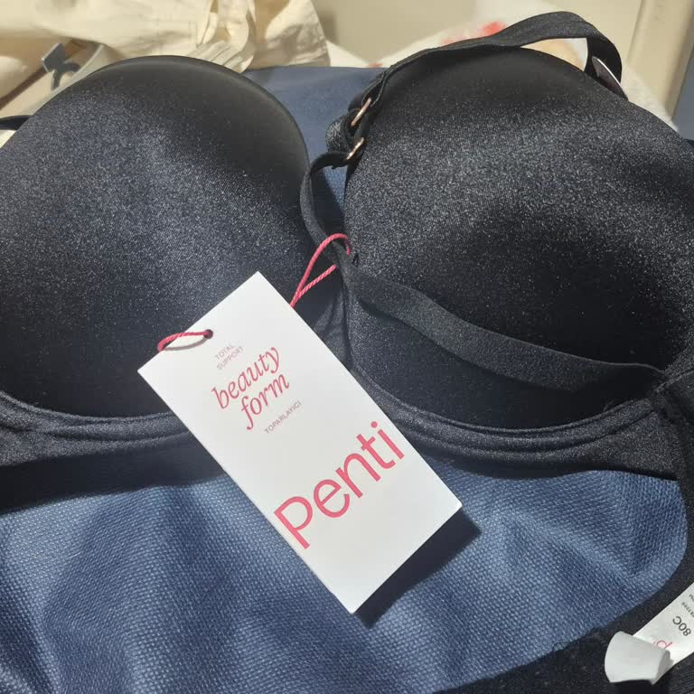 Faturasız Sütyen Değişiminde Çözüm Odaklı Yardım Eksikliği