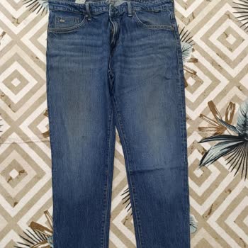 Mavi Mağazasında Rengi Solmuş Ve Beden Küçülen Pantolonların Değişim Talebi