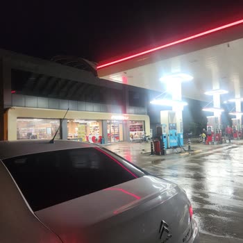 Mahmutlar Petrol Ofisi Hava Ve Su Makinesi Sürekli Arızalı, Ücretsiz Yıkama Yok