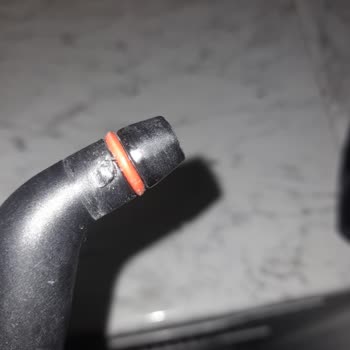 Cam Başlığı Yanlış Oturuyor, Dişliler Kırıldı Ve Ürün Ayıplı Değişim Talebi