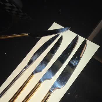 Paslanmaz Çelik Çatal Bıçak Setlerinde Paslanma Ve Ücretsiz Değişim İsteği