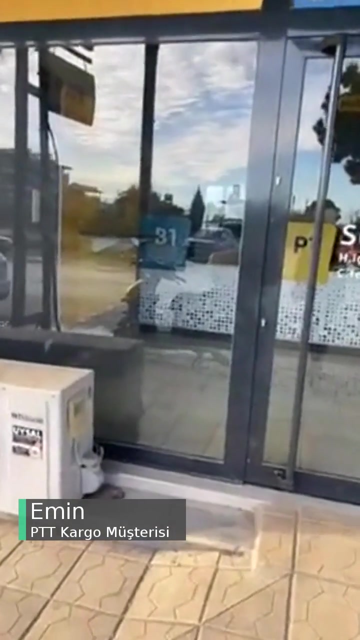 PTT Kargo Hizmet Göremiyoruz, İşlemimizi Gerçekleştiremiyoruz! videonun kapak resmi