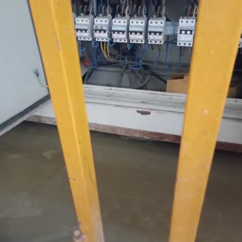 Rögar Tıkanıklığı Nedeniyle Bodrumda Atık Su Seline Acil Çözüm Talebi