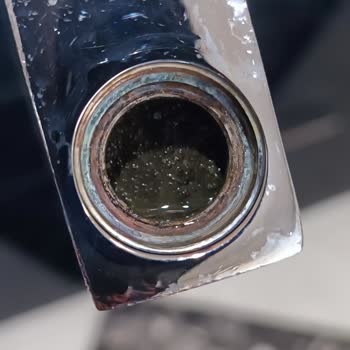 ECA Bataryasında Pas Ve Sızıntı: Sağlık Riski, Değişim Talebi