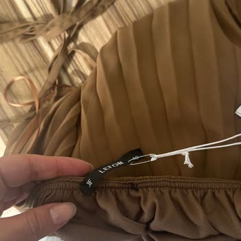 Defolu Elbise Ve Para İadesi Talebine Cevap Almama