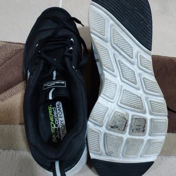 Ayakkabının Tabanı Çürüdü Ve Ürün Değişimi İstiyorum