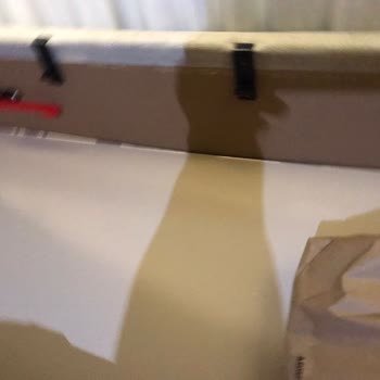 Kelebek Mobilya Çalına Yataklı Bazada Ayak Kırılması Ve Servis Gecikmesi, Tam Değişim Talebi