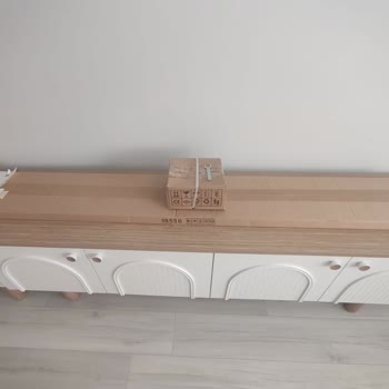 83 Gün Gecikmeli Teslimat, Eksik Kitaplık Ve Montaj Sorunu