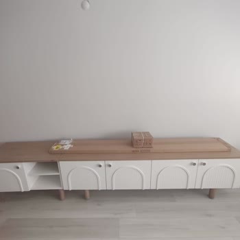 83 Gün Gecikmeli Teslimat, Eksik Kitaplık Ve Montaj Sorunu