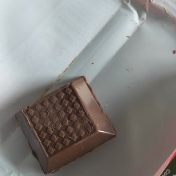 Kahve Dünyası Çikolatasında Tel Benzeri Yabancı Cisim Ve Sağlık Riski