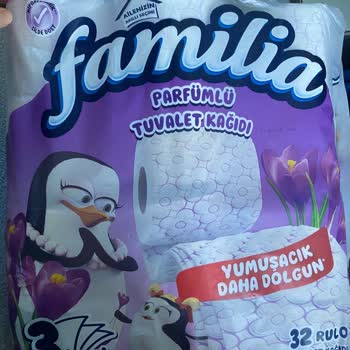 Parfümlü Tuvalet Kağıdında Kırık Kenarlar Ve Koparma Sorunu