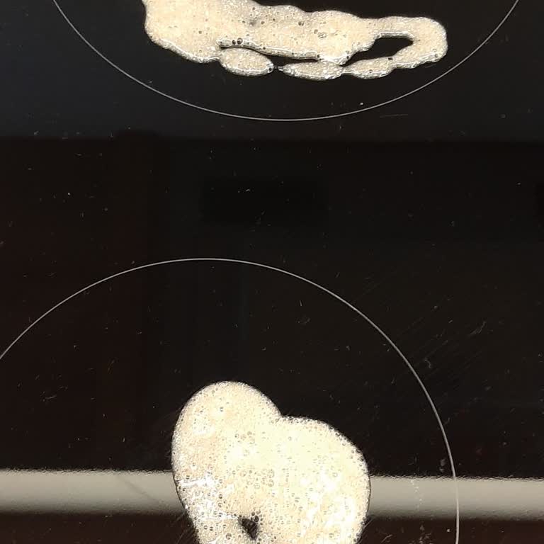 Rossmann Mağazasında Tarihi Geçmiş Ve Bozuk Ürün Satışı