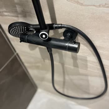 Vitra Banyo Ürünlerinde Kireç Lekeleri Ve Sıçrayan Su Sorunu