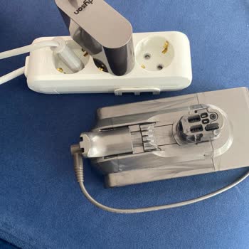 Dyson V15 Şarj Sorunu Ve Yüksek Maliyetli Batarya Değişimi