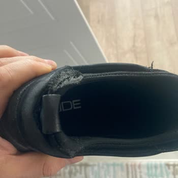 FLO Mağazasının Kullanıcı Hatası Gerekçesiyle Ayakkabı Değişimi Reddi