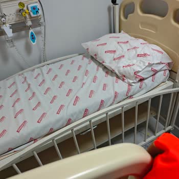 Acil Serviste Çarşaf Eksikliği Ve Çocuk Servisinde Su Servisi Yokluğu