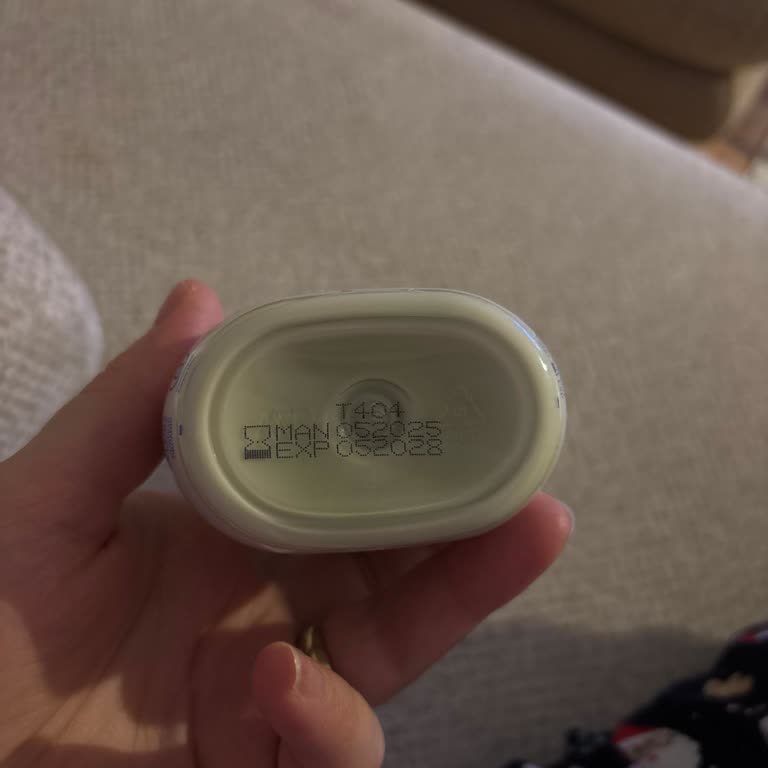 Bebek Cildinde Mustela Kremi Sonrası Alerjik Reaksiyon