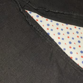 Ücretli Pantolonda Dikiş Hatası Ve İnceleme Reddi