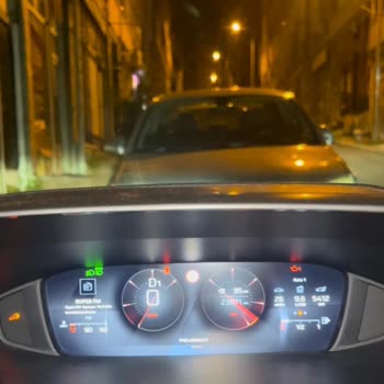 Garanti Kapsamındaki Peugeot 408'de Yetersiz Servis Sonrası Motor Arızası Ve Güvenlik Tehlikesi