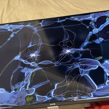 Aras Kargo’da 20 Bin TL’lik Televizyonun Hasar Görmesi Ve Teslimat Sorunu