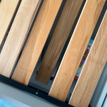 Kelebek Mobilya’da Kalitesiz Tahta Ve Yetersiz Servis