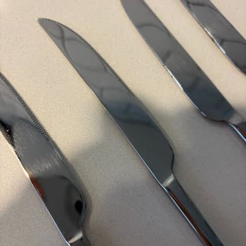 Karaca Züccaciye Paslanan Bıçaklar Güvencemi Sarsıyor Theo Takımında Ücretsiz Değişim İstiyorum