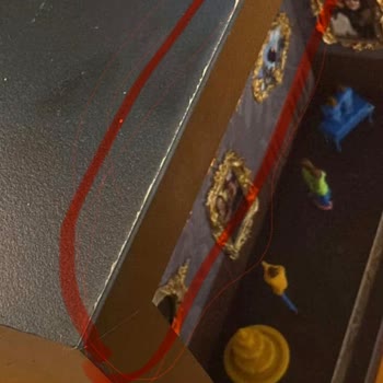 Hızlı Gönderim Seçtiğim Ürün Geç Geldi, Çerçeve Hasarlı Ve Parçalar Eksik