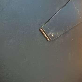 Hızlı Gönderim Seçtiğim Ürün Geç Geldi, Çerçeve Hasarlı Ve Parçalar Eksik