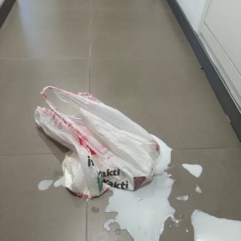 Kırılmış Cam Şişe Ve Kullanılamaz Ürünler İçin Ücret İadesi Talebi