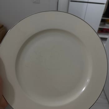 Karaca Züccaciye Eve Gelen Sette Kayık Servis Tabağı Yoktu