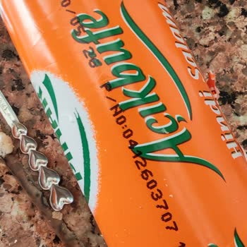 Pınar Hindi Salamının Kum Gibi Kuru Ve Tadı Bozuk