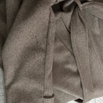 Defacto Kabanında İlk Kullanımda Belirgin Tüylenme Ve İade Talebi