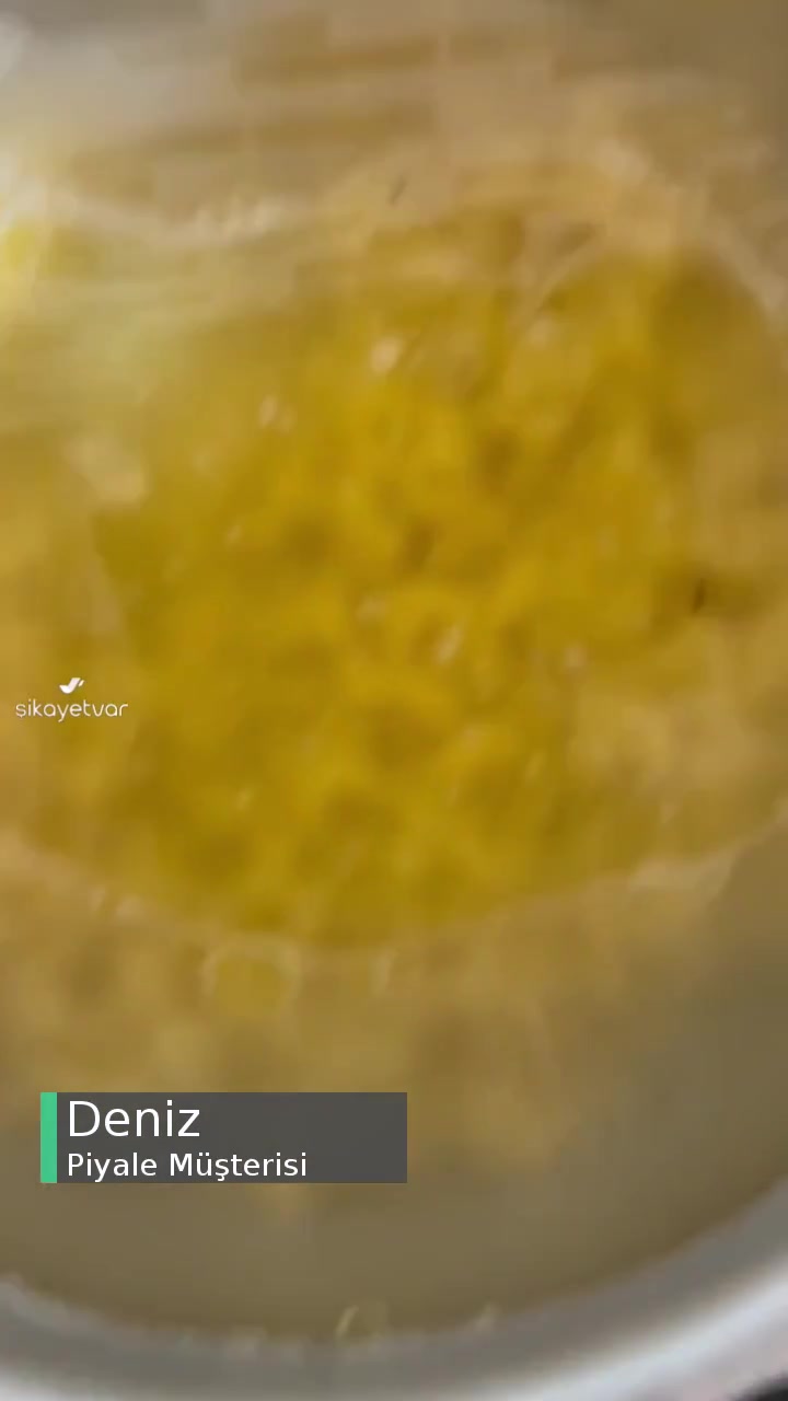 Piyale Makarnada Böcek Var! videonun kapak resmi