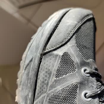 Az Kullanıma Rağmen Yanları Açılan Lotto Ayakkabı, 6 Aylık Garanti Yetersiz