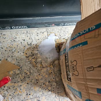 Watsons’ta Patlamış Ürünler Ve Çözüm Bulamayan Müşteri Hizmeti