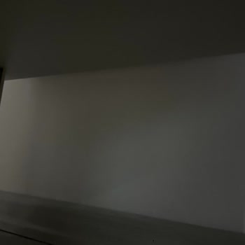 İstikbal'den Geciken Teslimat Eksik Parçalar Ve Çatlak Sandalye