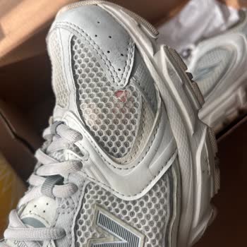 New Balance 530 Ayakkabısında Erken Yırtılma Ve Değişim Talebi