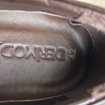 Yanlış Numara Gönderilen Ayakkabı Ve Stok Yok Deyip Çözüm Sunmayan Derimod