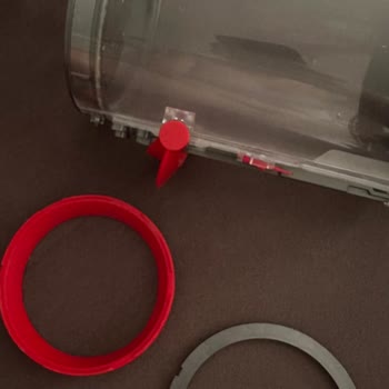 Dyson V15 Detect Garanti Sürecinde Desteksiz Kalan Ve Çoklu Arızalar Yaşatan Ürün İçin Ücretsiz Değişim Talebi