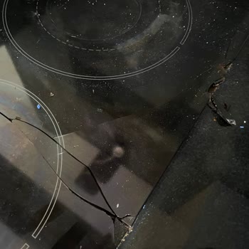 Franke Davlumbazın Kendi Kendine Düşmesi Ve Servisin Sorumluluk Reddi