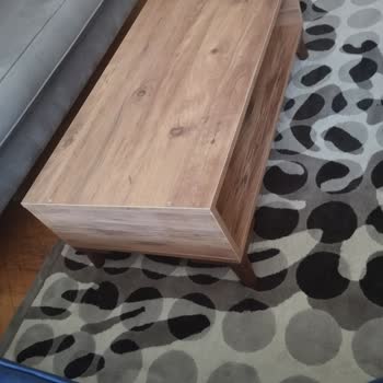 Trendyol’da Ürün Açıklamasıyla Uyuşmayan Sehpa Ve Satıcıdan Cevap Yok