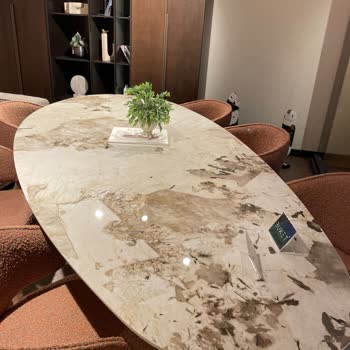 Mobesko Buket Mobilya'dan Yanıltıcı Masa Ve Hasarlı Sandalye Teslimatı