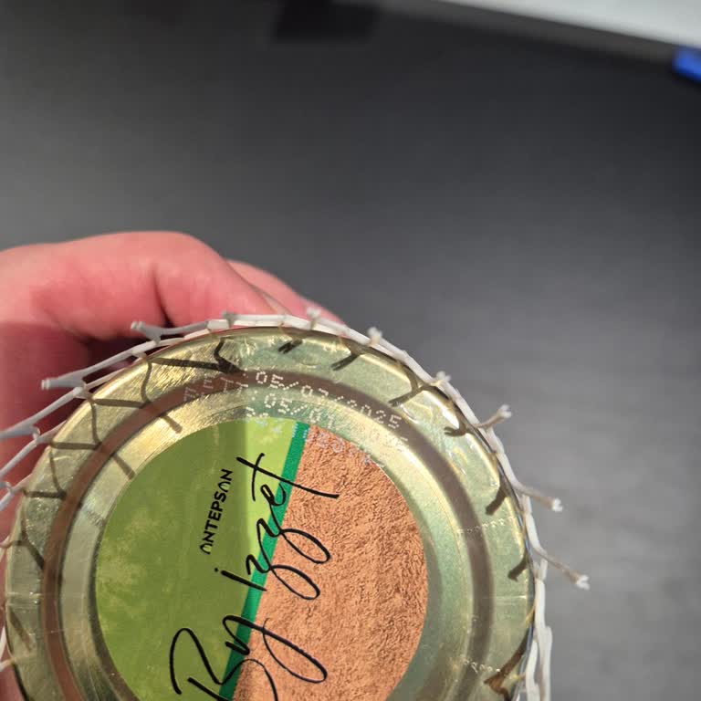 Raflarda Son Kullanma Tarihi Geçmiş Ürün Satışı Şikayeti