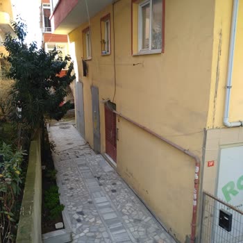 Bina Yıkımı İçin Bedaş Trafonun Acil Kaldırılması Talebi